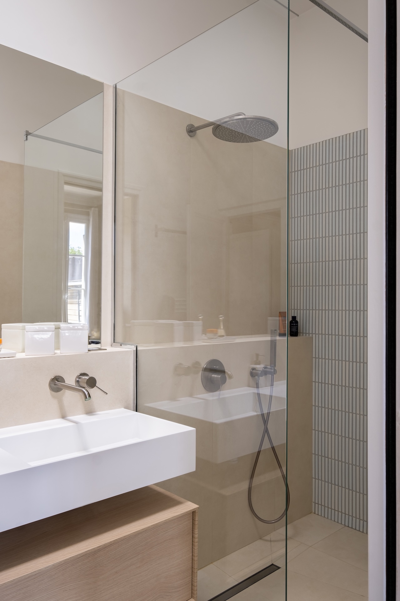 Baja Architecture Réalisation salle de bain chez M et V à Bordeaux dans une maison de 125 m2