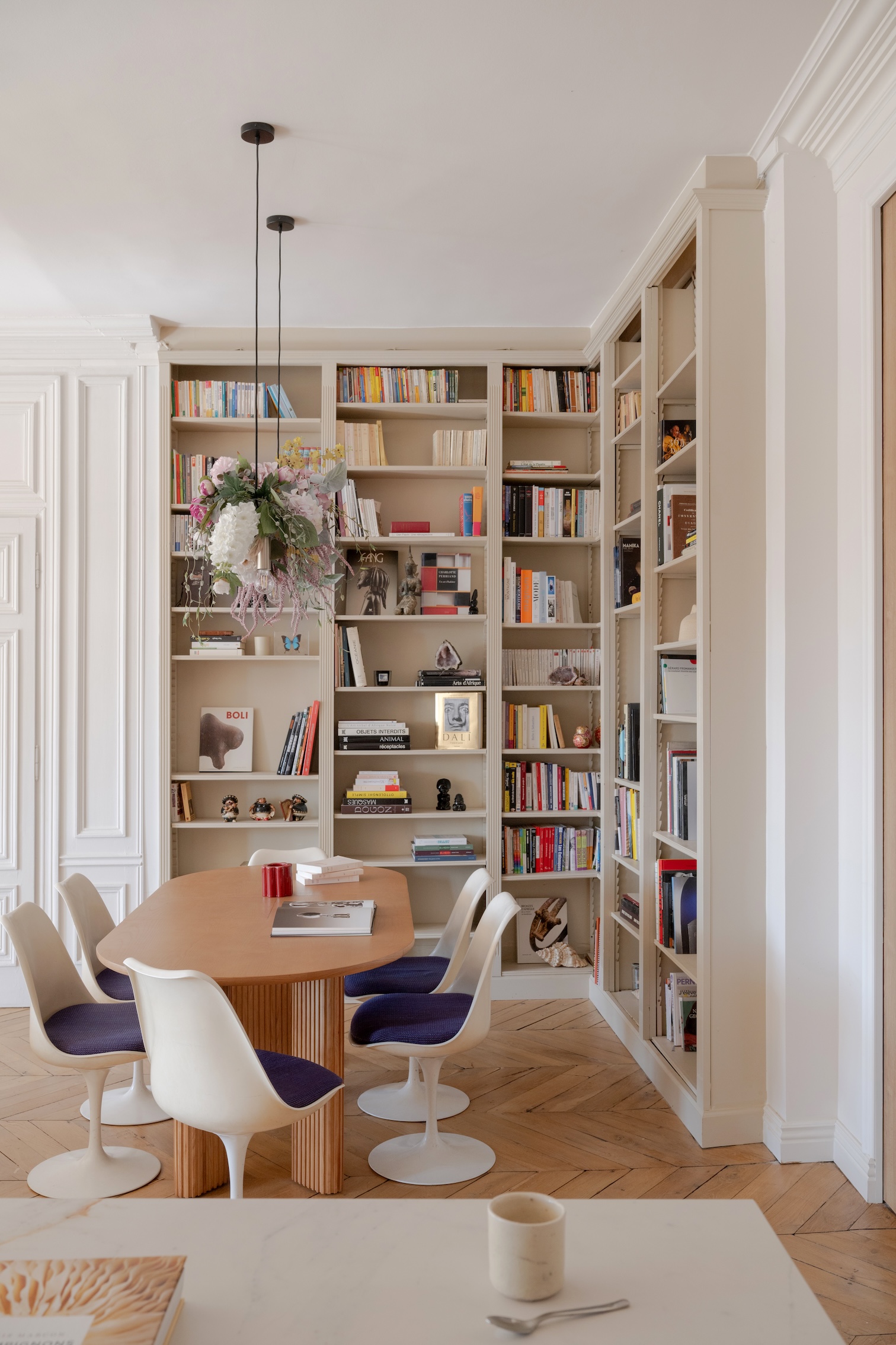 Baja Architecture Réalisation bibliothèque sur mesure dans un appartement de 120 m2